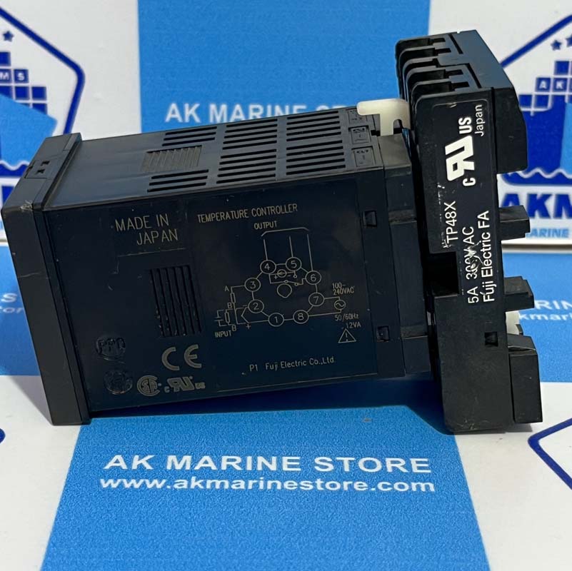 FUJI ELECTRIC PXR4TAS1-0Y000 TEMPERATURE CONTROLLER