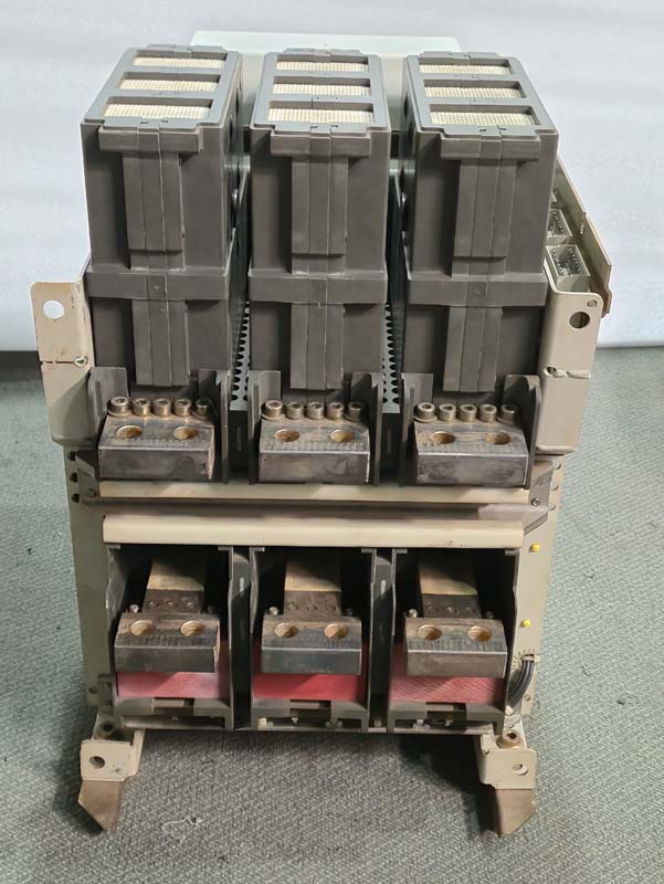 AEG ME1607H AIR CIRCUIT BREAKER 1600A-3 AEG ME1607H AIR CIRCUIT BREAKER 1600A