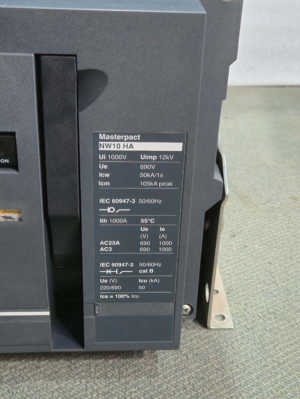 SCHNEIDER ELECTRIC NW10HA AIR CIRCUIT BREAKER 1000A