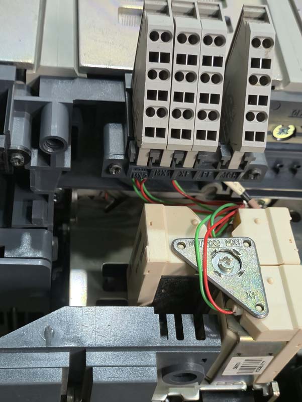 SCHNEIDER ELECTRIC NW10HA AIR CIRCUIT BREAKER 1000A